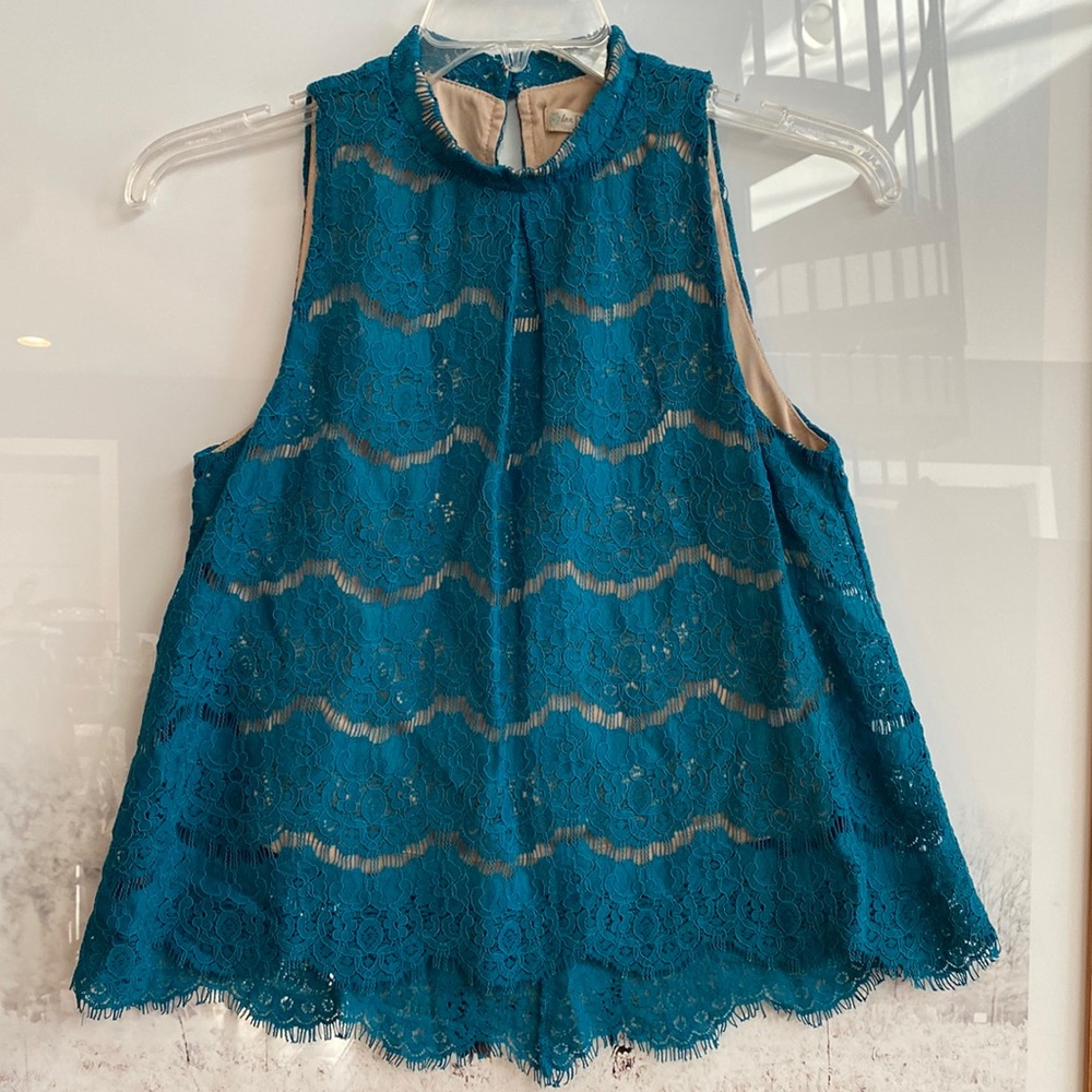 NWT LOVE FIRE Teal Lace, Lined Sleeveless Shirt Top Blouse Boho Blouse